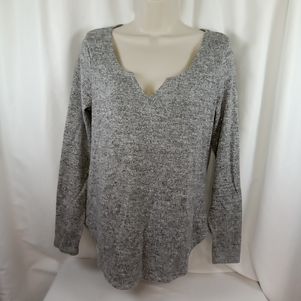Maurices Gray Metallic Shimmer‎ Notched Scoop Neck Long Sleeve Top Small 0534